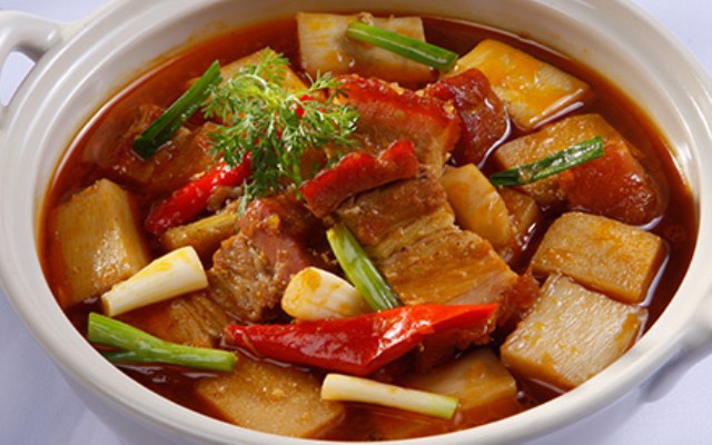 Thịt kho củ cải - Suất Ăn Công Nghiệp ánh Kim - Công Ty TNHH Cung Cấp Thực Phẩm ánh Kim